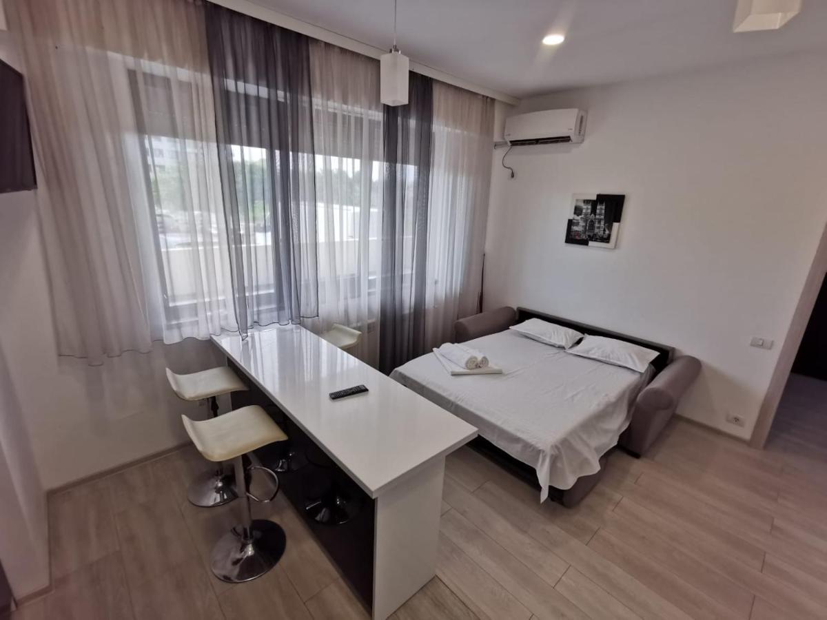 Mamaia Lake Apartments Constanta Exterior photo