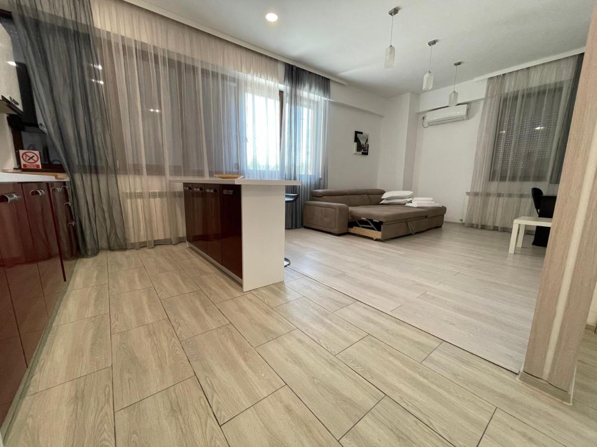 Mamaia Lake Apartments Constanta Exterior photo