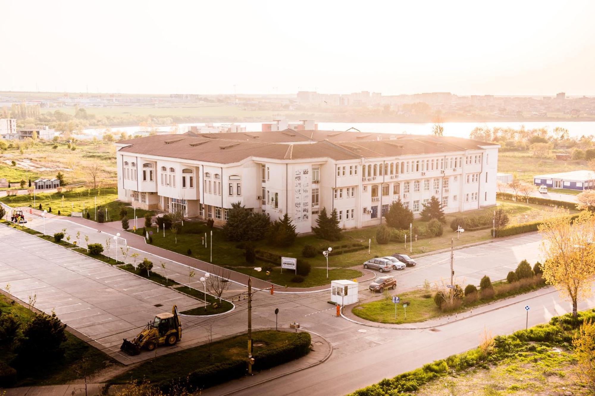 Mamaia Lake Apartments Constanta Exterior photo